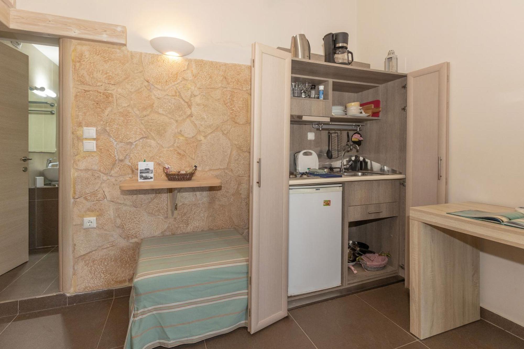 Oinoni'S Home - Xanthipi Studio Сувала Екстер'єр фото